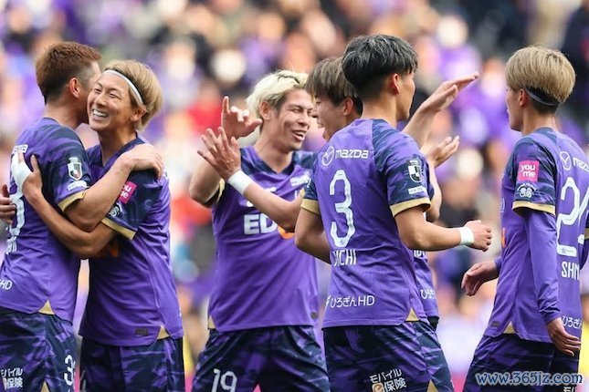 Sanfrecce Hiroshima: Kebangkitan Tim Tiga Panah